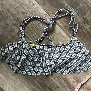 Bongo swim women’s size small ruffled t back blue and black